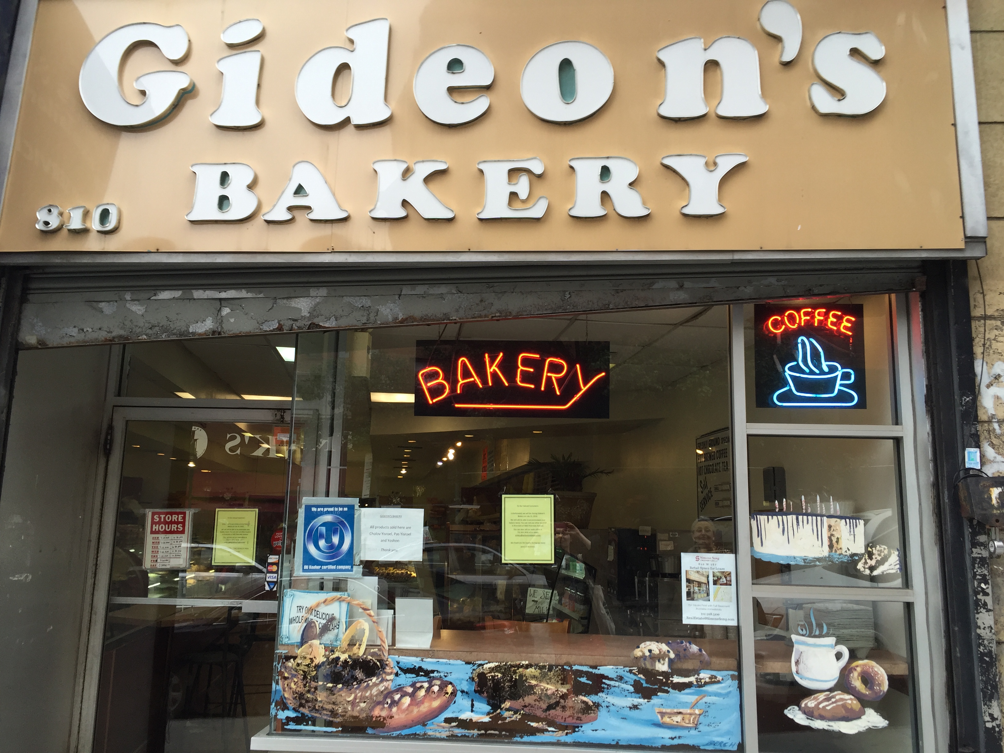 Blueberry Pie Remembering Gideon’s, the Last Kosher Bakery in